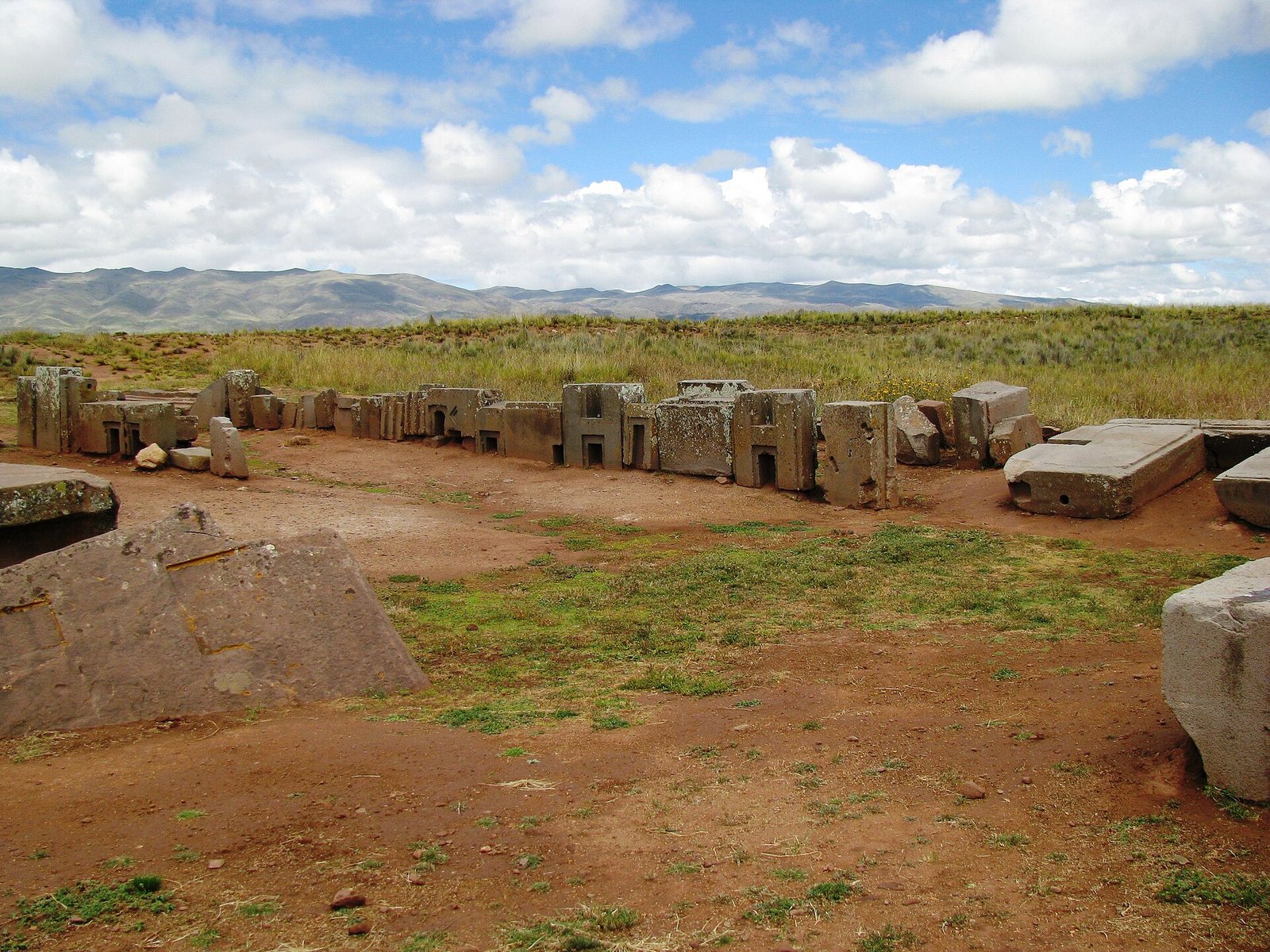 Puma Punku, Bolivia